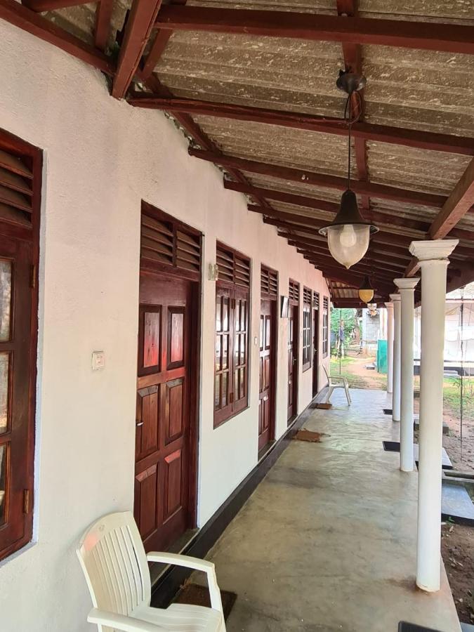Hotel Katagamuwa Rest Kataragama Exterior foto